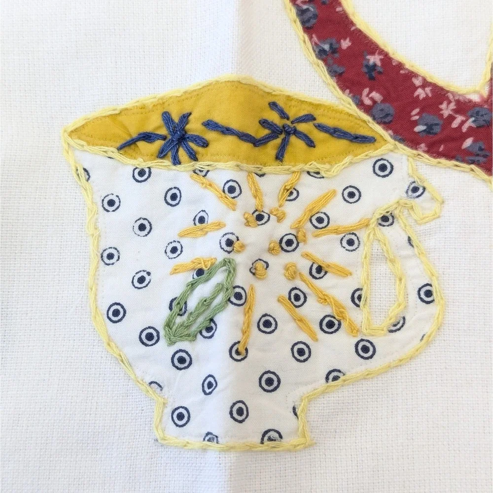 2010 Anthropologie Dish Towel Applique Teapot Tea Cups Floral Fabric INDIA New